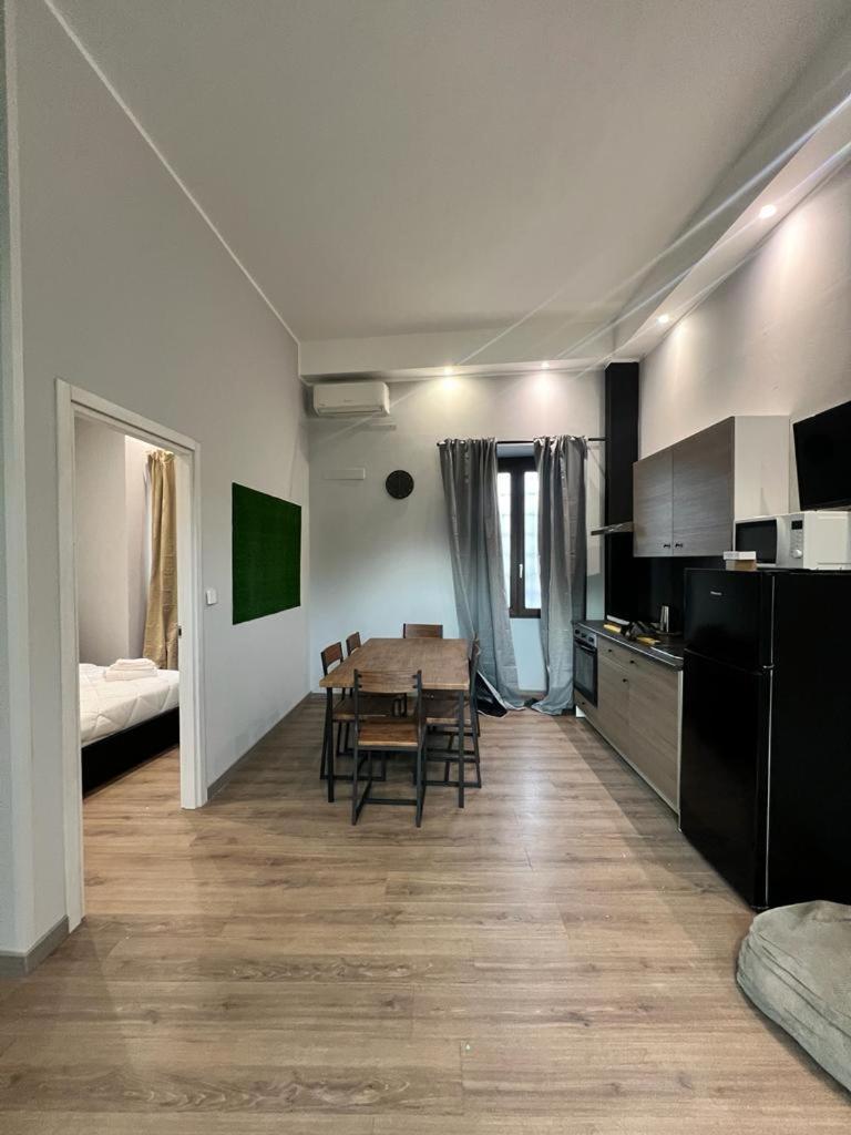 Regis 2 Appartamenti Resort Centro Storico Chivasso Eksteriør bilde