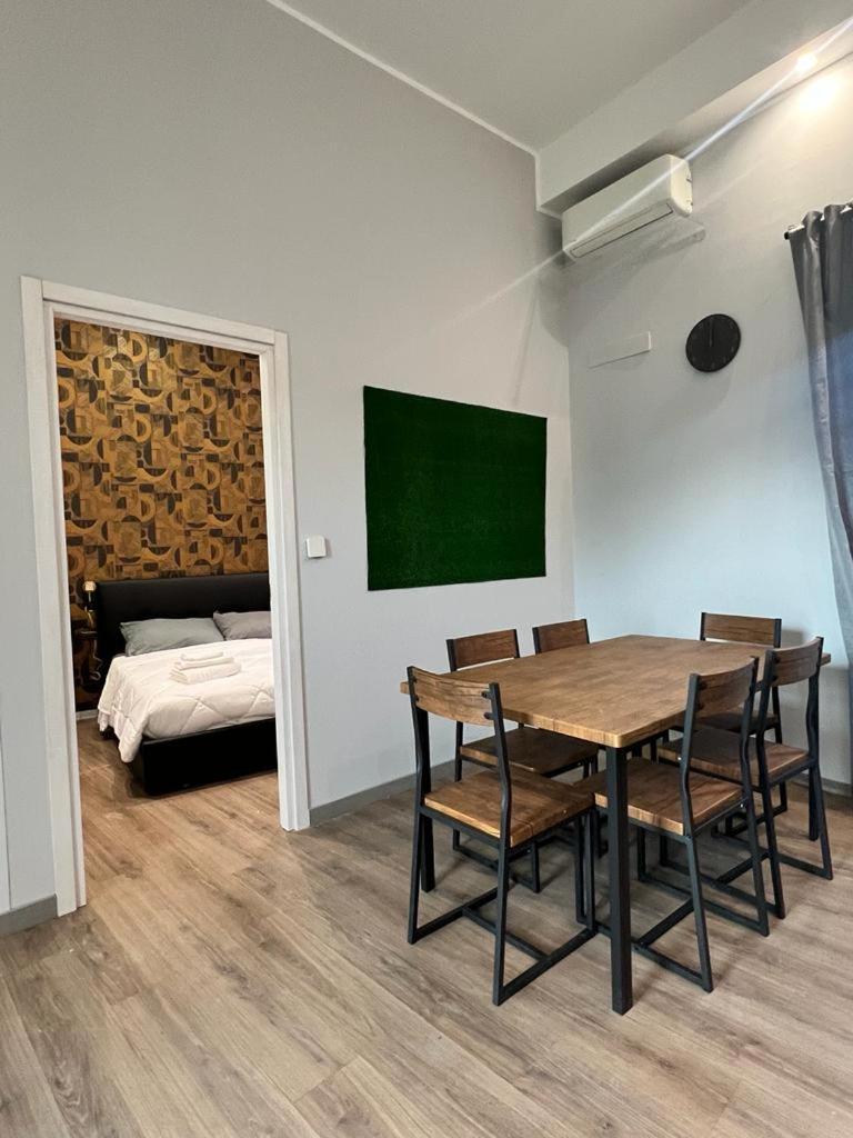 Regis 2 Appartamenti Resort Centro Storico Chivasso Eksteriør bilde